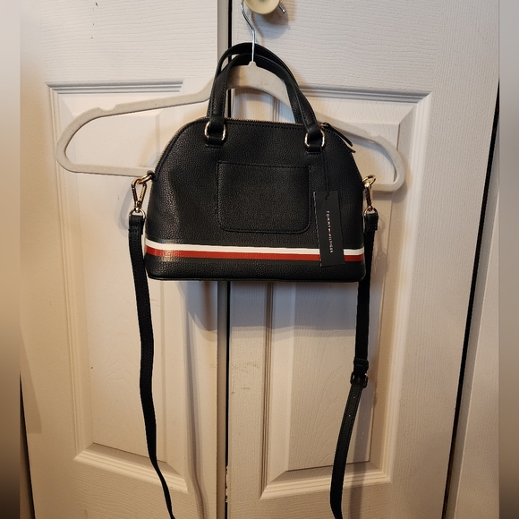 Tommy Hilfiger Element Crossbody Bag - Picture 2 of 4